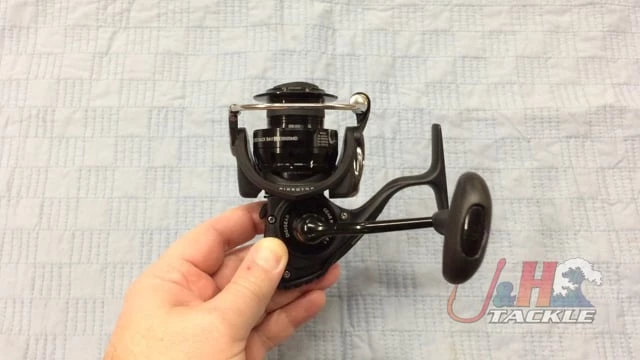 Daiwa Saltist Back Bay LT 3000MD Spinning Reels 2 Daiwa Saltist Back Bay LT 3000MD Spinning Reels - Image 2