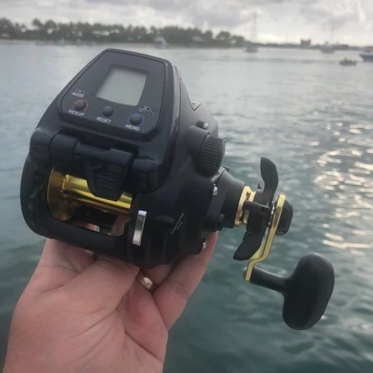 Daiwa Tanacom 500 Power Assist Electric Reel 2 Daiwa Tanacom 500 Power Assist Electric Reel - Image 2