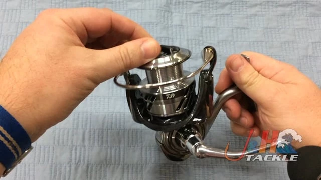 Daiwa Saltiga Bay Jigging Spinning Reels 2 Daiwa Saltiga Bay Jigging Spinning Reels - Image 2